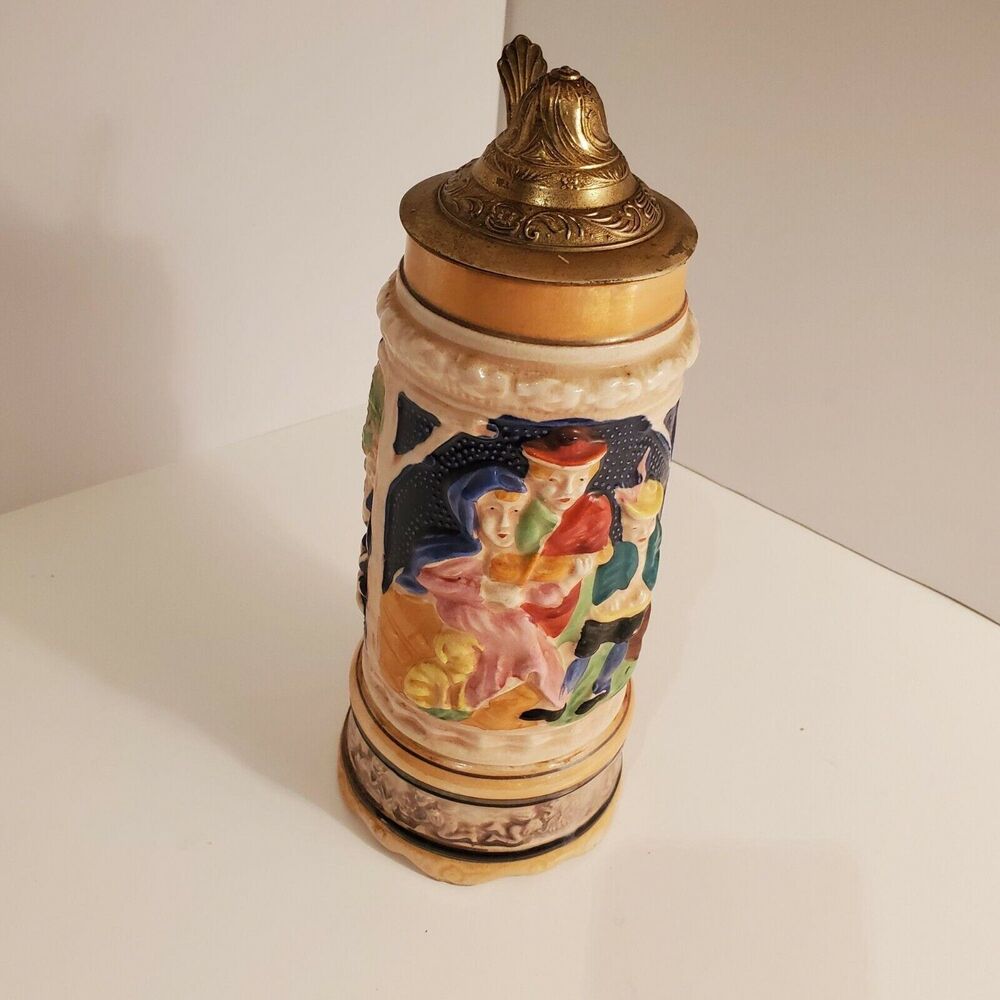 Oktoberfest Stein Music Box with Opening Metal Top with Hand painted Ceramic - Picture 5 of 5